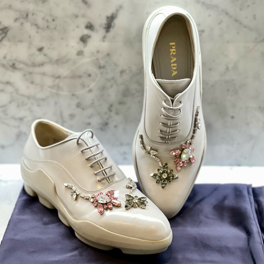 PRADA Lace Up - Picture 10 of 10